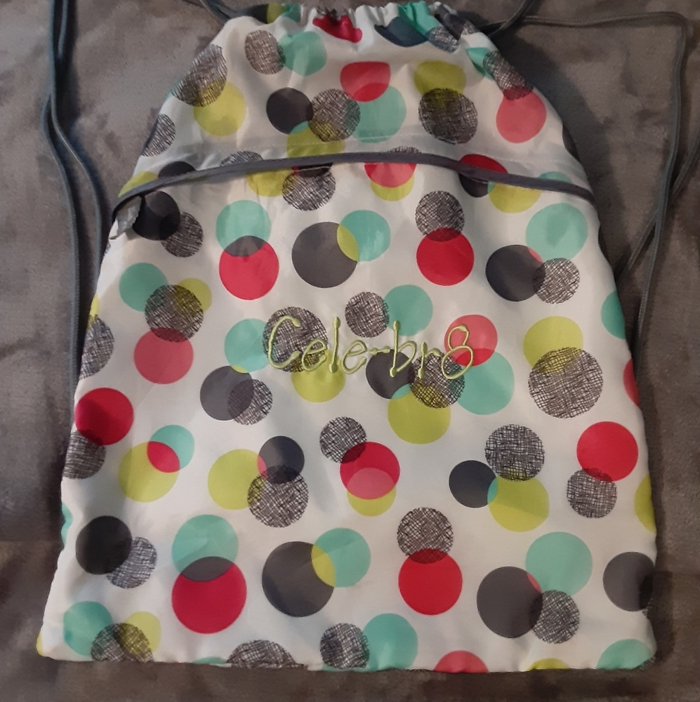 Thirty-One Celebr8 polkadot cinch  **see pix/meas**